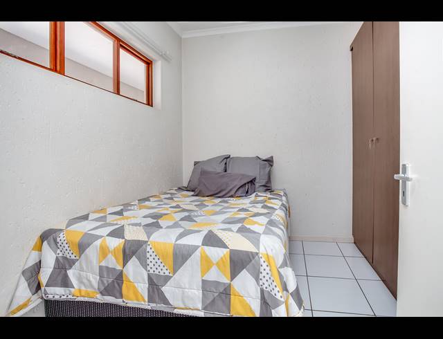 2 BEDROOM APARTMENT FOR SALE IN PAULSHOF